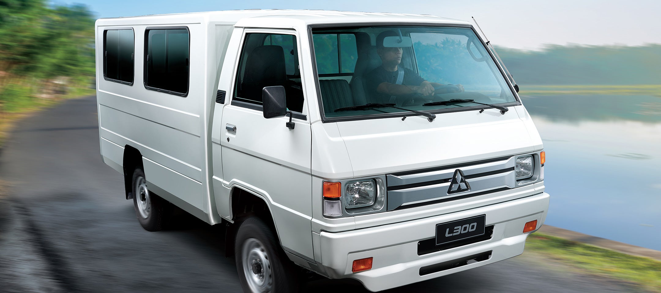 Mitsubishi L300